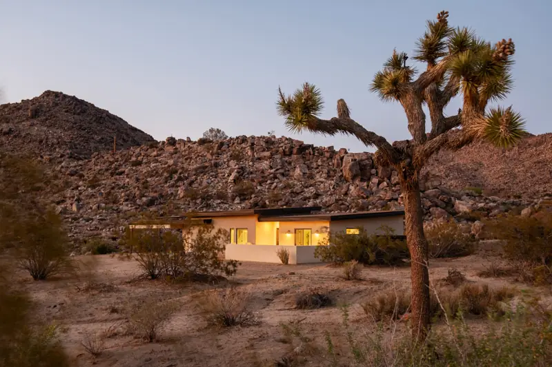 Exterior: Scenery outside the house