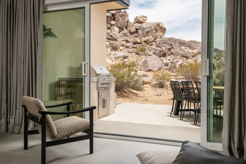Dining area: Open up the wall of windows to enjoy the desert scenery from the house